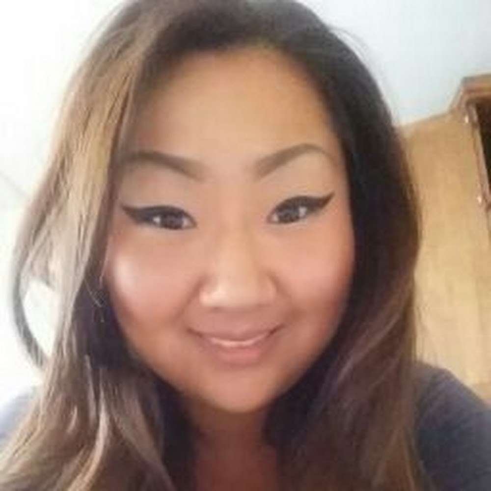 Meet your Posher, Joelle